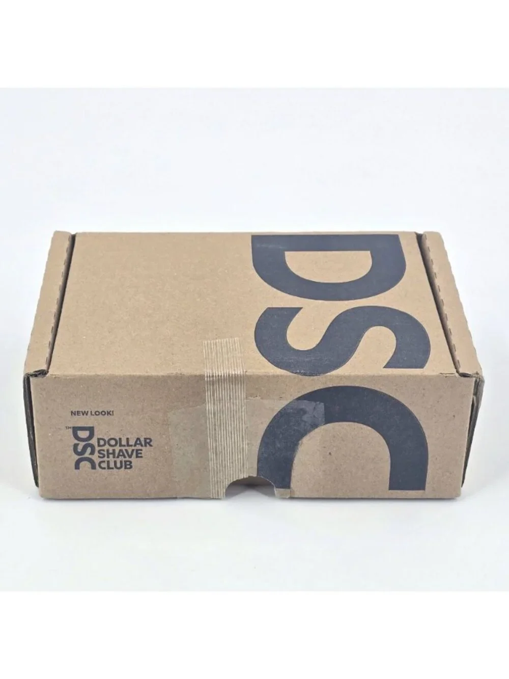 Dollar Shave Club Ultimate Shave Set 4 Refills & Handle + Scrub + Cream + Dew